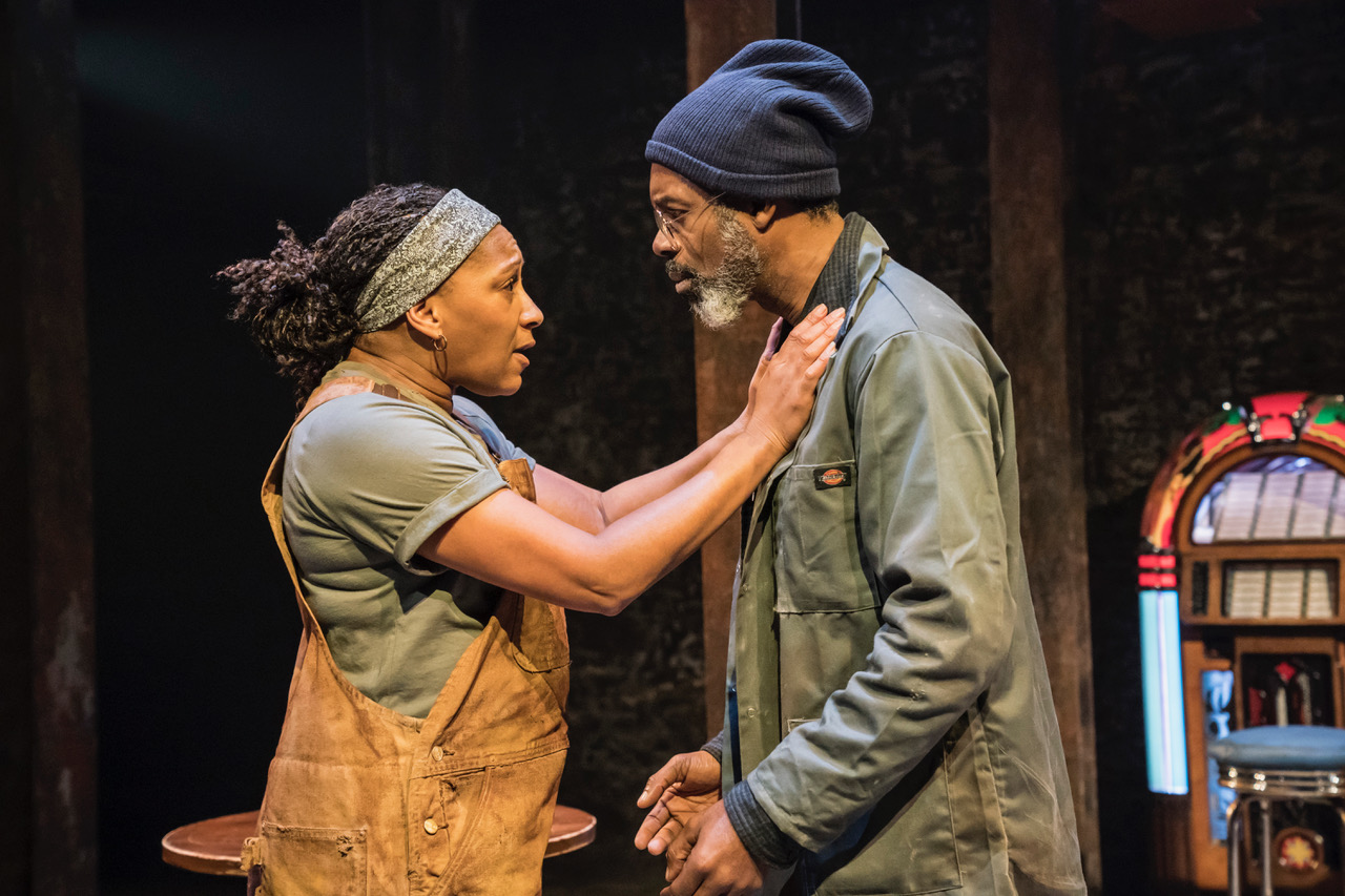 Clare Perkins (Cynthia) and Wil Johnson (Brucie) in Sweat at the Donmar Warehouse directed by Lynette Linton, designed by Frankie Bradshaw. [Photo Johan Persson]