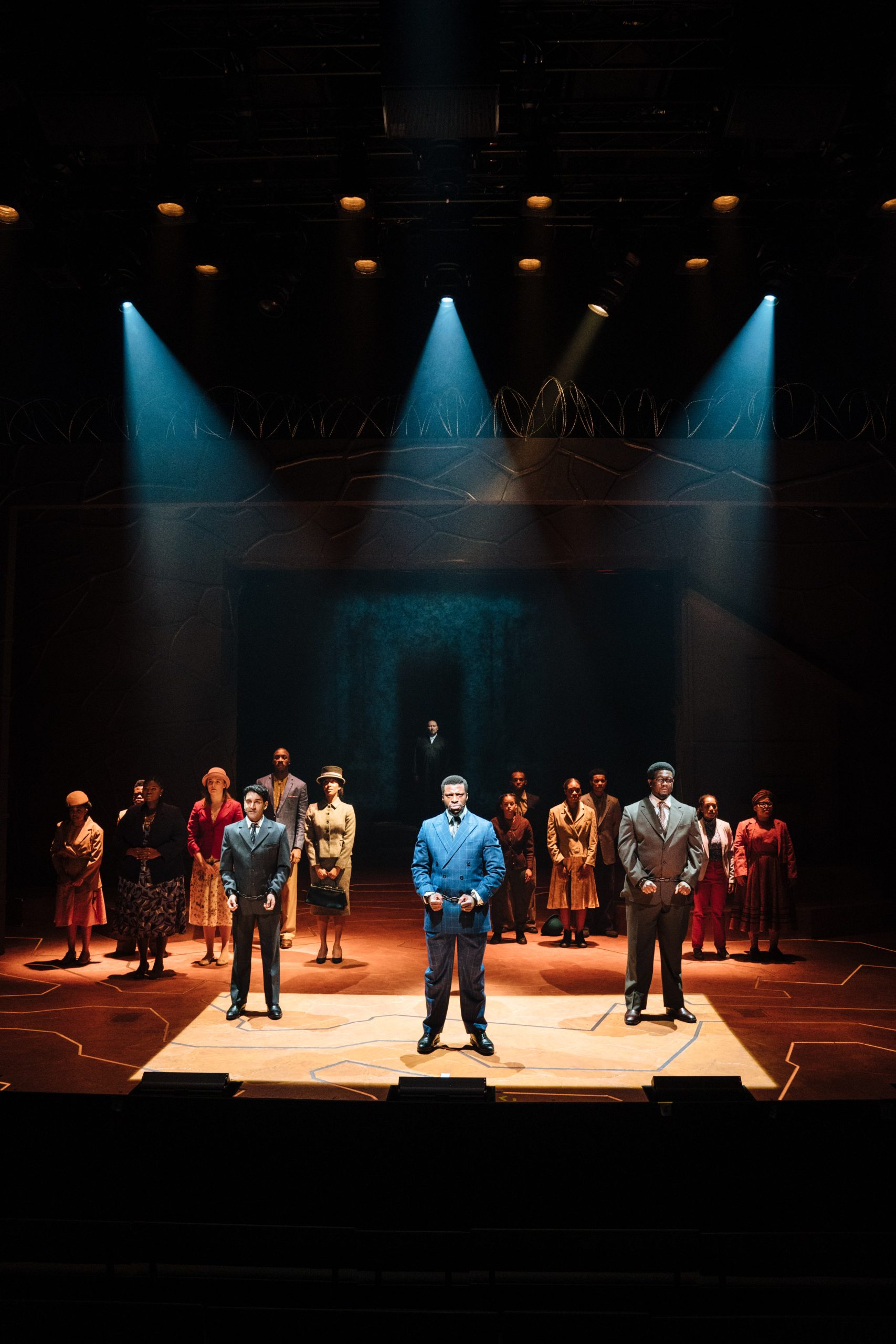 The cast of Mandela at Young Vic (c) Helen Murray