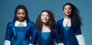 Emilia Emilia, Vaudeville Theatre