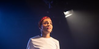 Shuck ‘N’ Jive – review Olivia Onyehara in Shuck 'n' Jive at Soho Theatre. Credit Helen Maybanks