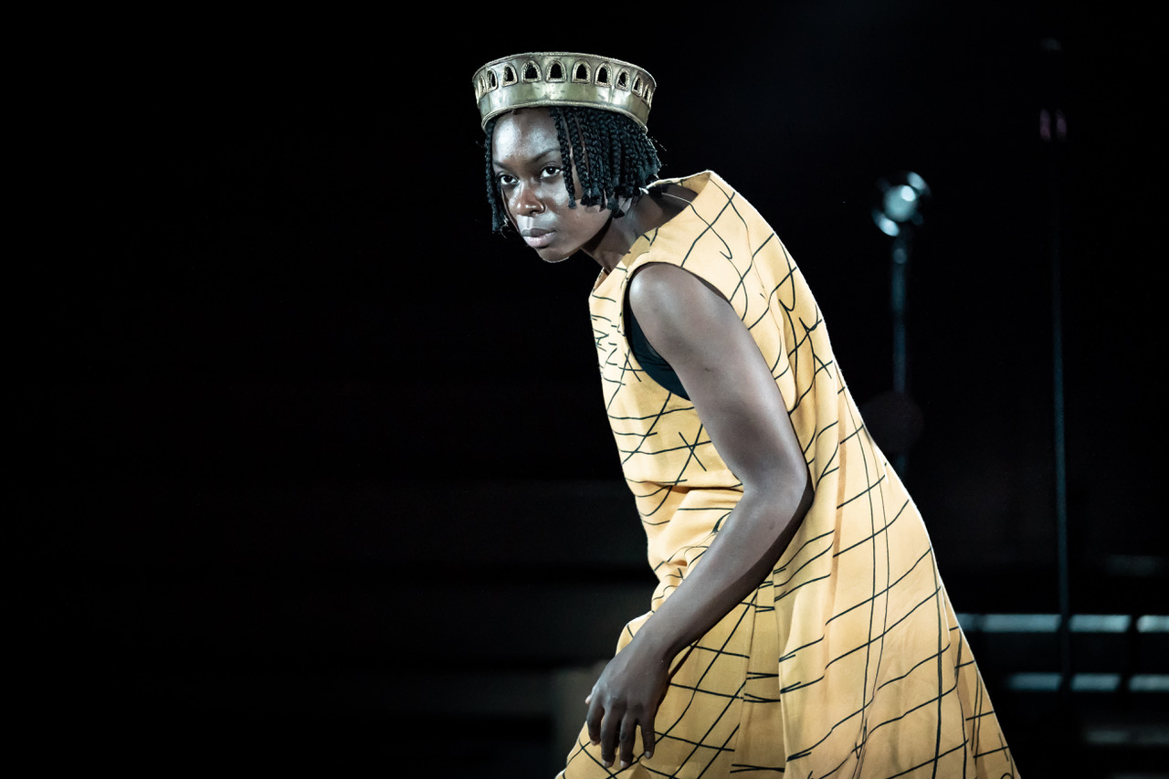 Joan Iyiola in Changing Destiny (c) Marc Brenner