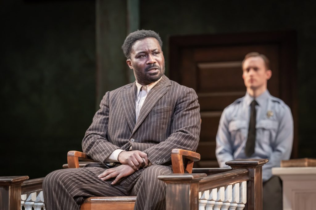 Jude Owusu (Tom Robinson), John Hastings (Baliff) – photo by Marc Brenner