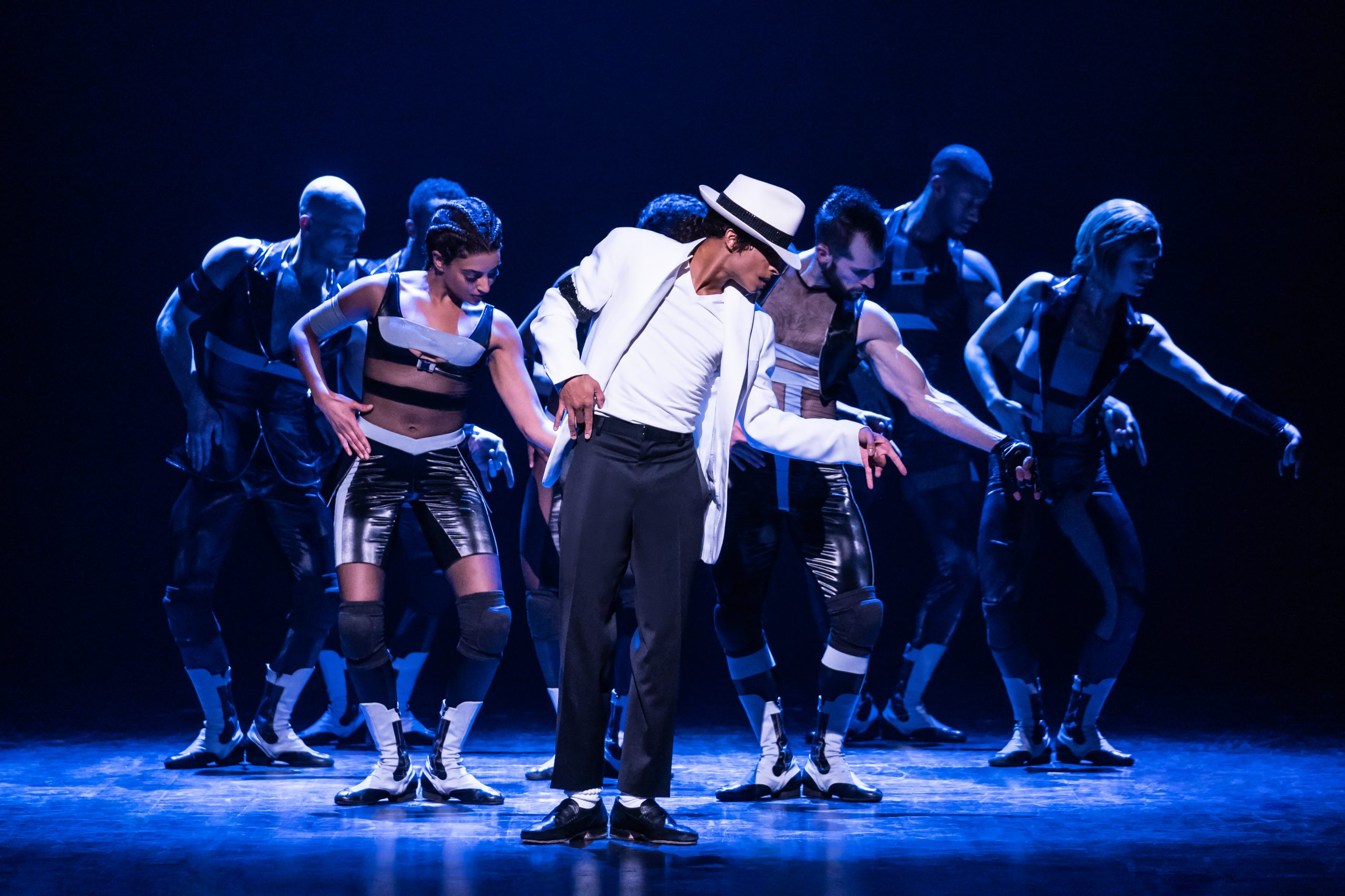 The Broadway company of MJ. Photo by Matthew Murphy (2)
