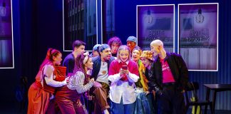 Why Am I So Single by Toby Marlow and Lucy Moss – review Why Am I So Single (c) Danny Kaan