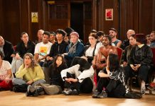 Davi Pontes and Wallace Ferreira’s Repertório N.1 – review Davi Pontes and Wallace Ferreira, Repertório N.1, 2025, performance still. Porchester Hall, London, 18-19 October 2025. Co-commissioned by Serpentine, Dance Umbrella, Something Great, Wiener Festwoch