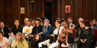 Davi Pontes and Wallace Ferreira’s Repertório N.1 – review Davi Pontes and Wallace Ferreira, Repertório N.1, 2025, performance still. Porchester Hall, London, 18-19 October 2025. Co-commissioned by Serpentine, Dance Umbrella, Something Great, Wiener Festwoch