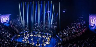 Hunger Games on Stage – review Hunger Game on Stage, The Company, pic by Johan Persson ™ & © 2025 Lions Gate Entertainment Inc. All Rights Reserved