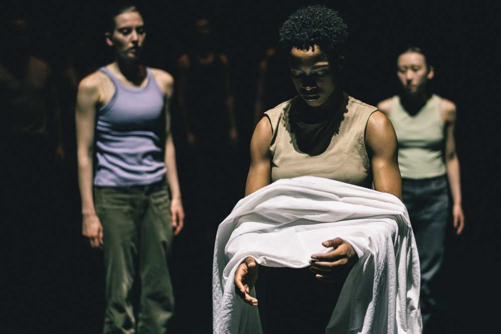 Nederlands Dans Theater & Complicité presents Figures in Extinction – review 1 Nederlands Dans Theater & Complicité presents Figures in Extinction – review