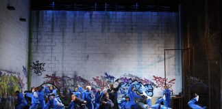 Boy Blue celebrates 25 years of legacy, innovation and creating careers in hip-hop dance theatre Boy Blue Pied Piper 2006 - Theatre Royal Stratford East - Credit Paul Hampartsoumian