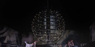 Les Liaisons Dangereuses – review The cast of Les Liaisons Dangereuses at the National Theatre. Photographer Sarah Lee