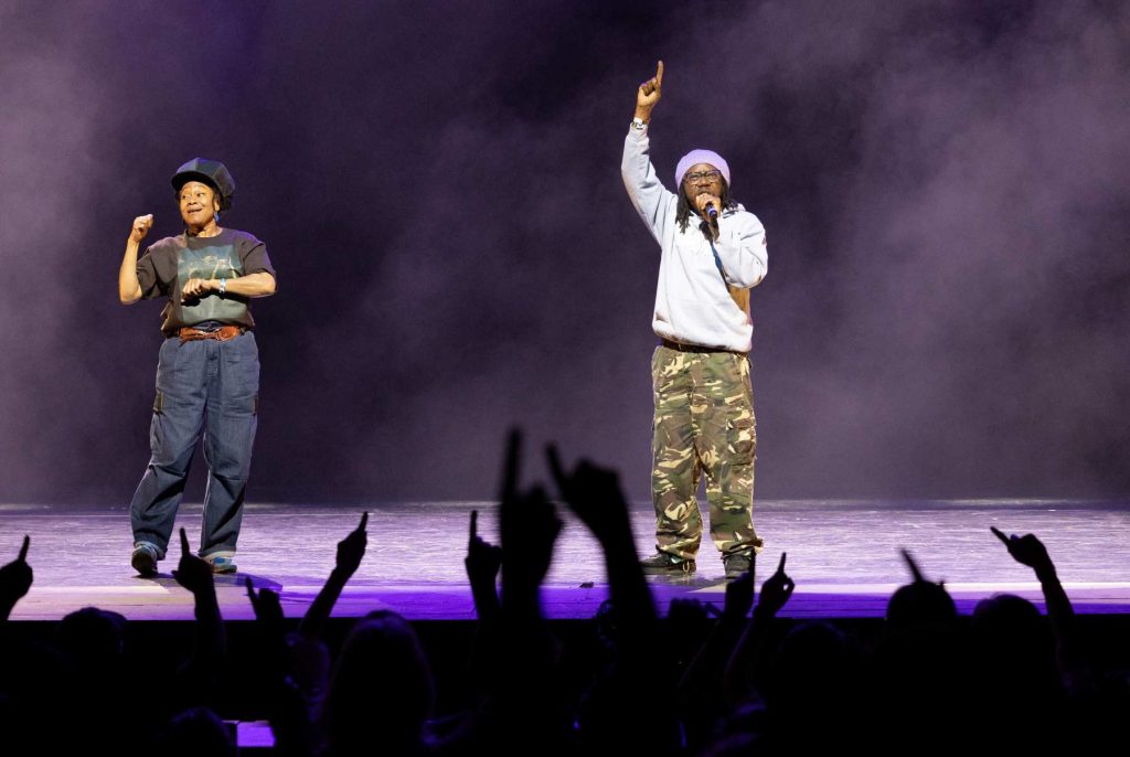 © Belinda Lawley_BSL Interpreter Jacqui Beckford and Breakin' Convention founder Jonzi D